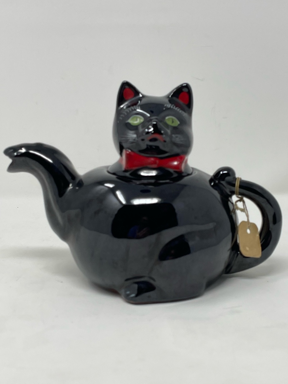 Black Cat Ceramic Teapot with Red Bow Shafford Redwear